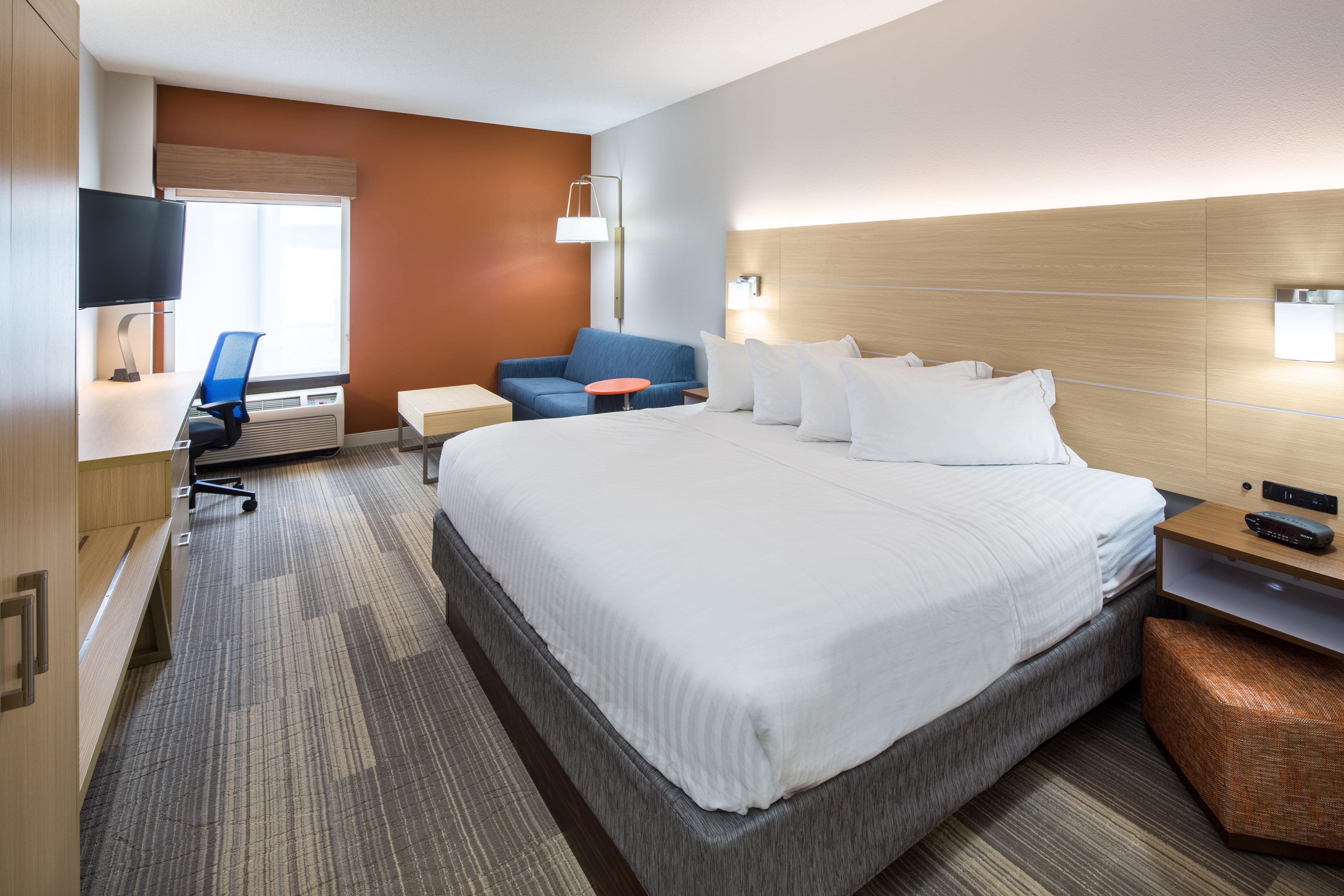 Holiday Inn Express Cedar Rapids - Collins Road By Ihg Ngoại thất bức ảnh