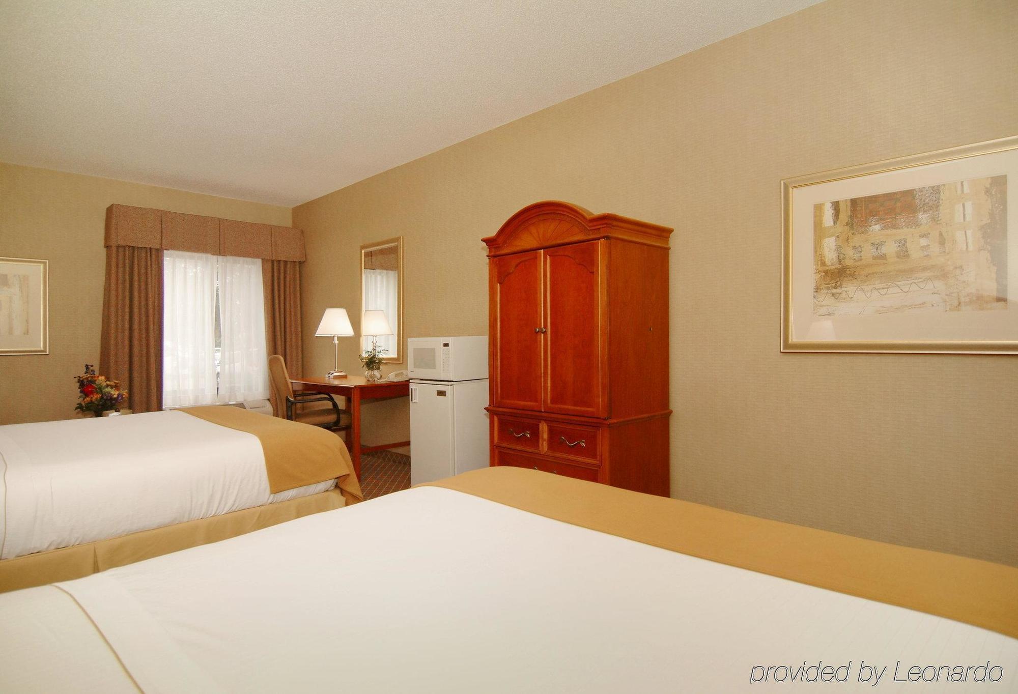 Holiday Inn Express Cedar Rapids - Collins Road By Ihg Phòng bức ảnh