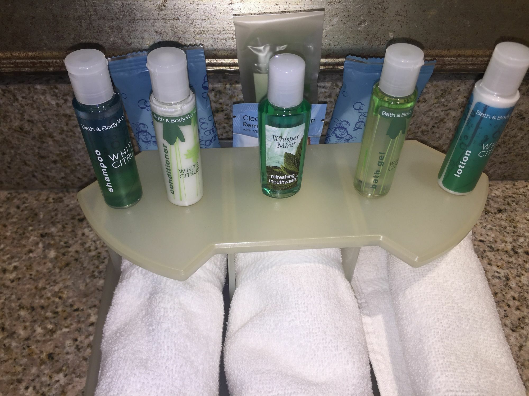 Holiday Inn Express Cedar Rapids - Collins Road By Ihg Ngoại thất bức ảnh